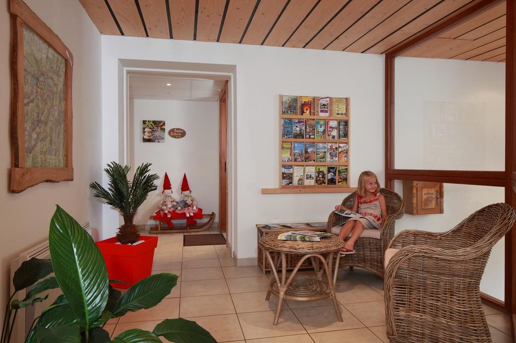 Logis Hotel Le Vetine Ле-Вальтен Экстерьер фото
