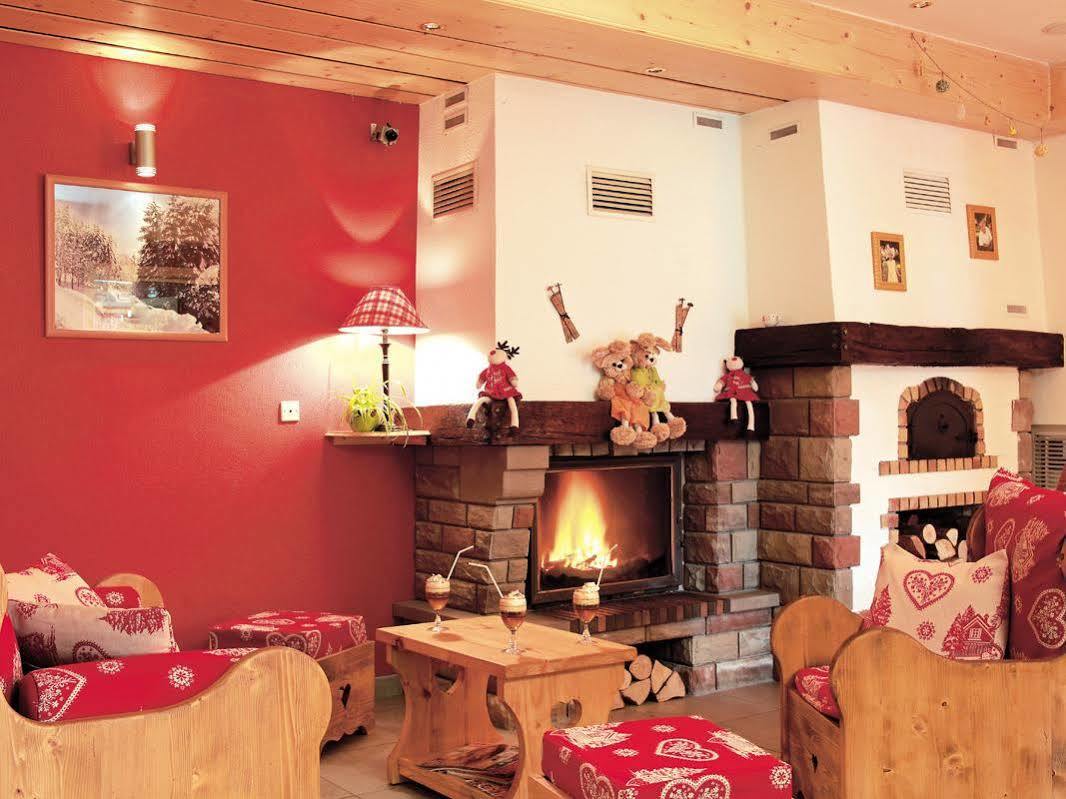 Logis Hotel Le Vetine Ле-Вальтен Экстерьер фото